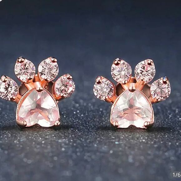 Cute Cat Paw Stud Earrings - Picture 1 of 3